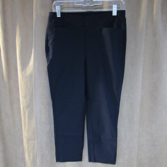 Chicos Dark Blue Brigitte Pull On Cropped Pants Size 0.5(6) Like New - Picture 3 of 16